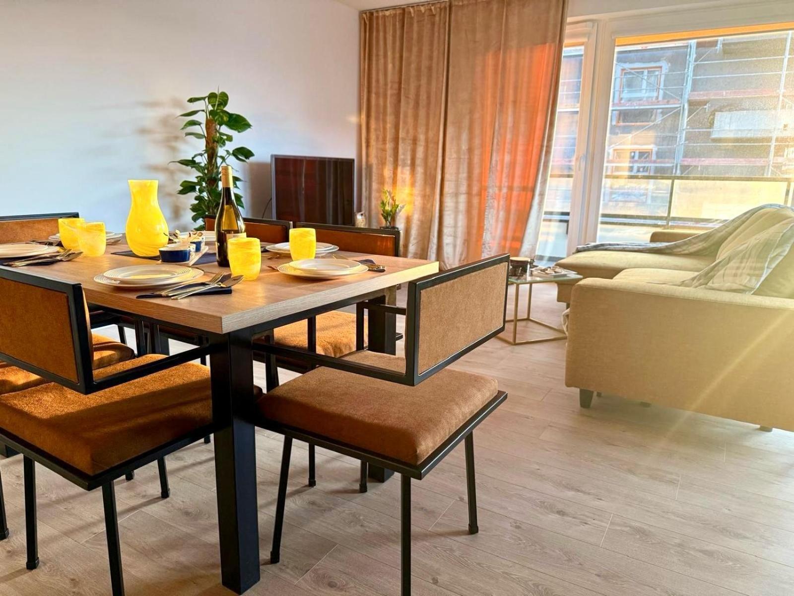 Apartament Business & Family